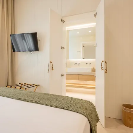 The Villa Rhodes Retreat With Private Jacuzzi - Minutes Away From Old Town * Rhodes City