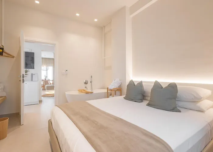 The Villa Rhodes Retreat With Private Jacuzzi - Minutes Away From Old Town Rhodes City